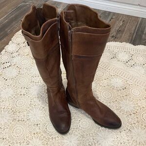 ARTURO CHIANG beautiful brown leather boots size 8.5